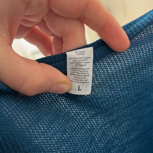 Dress - Picture 4 of 4